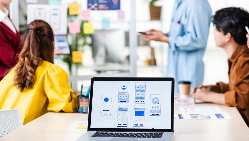 Build an intelligent app strategy that amplifies business value